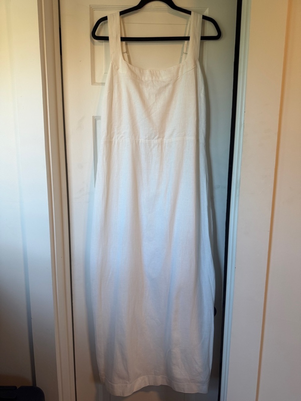 Abercrombie & Fitch White Linen Maxi Dress
